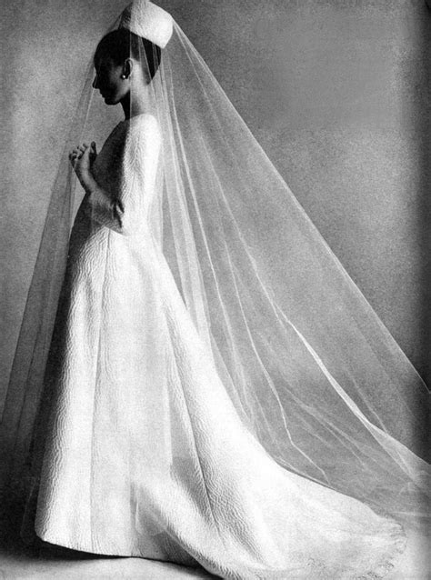 audrey hepburn givenchy wedding dress